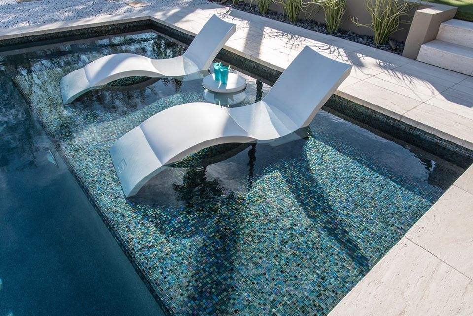 Chaises longues de piscine en  - Outdoor Furniture Hotel avis et prix